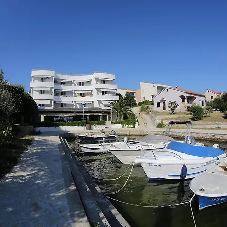 Casa Sul Mare 3* Petrcane