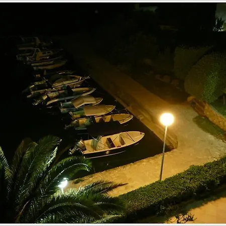 Casa Sul Mare Bed & Breakfast Petrcane